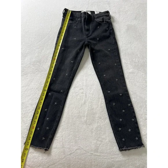Abercrombie & Fitch Star Embroidered High Rise Ankle Black Jean Denim Size 25 0R - Picture 4 of 7